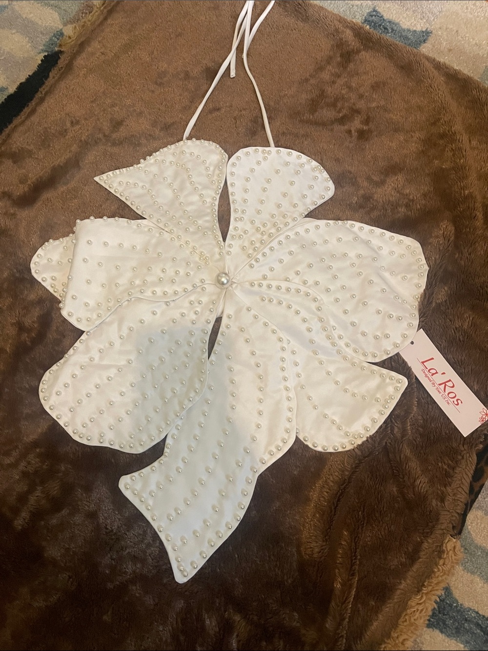 La'Ros White Pearl-Embellished Floral Halter Top